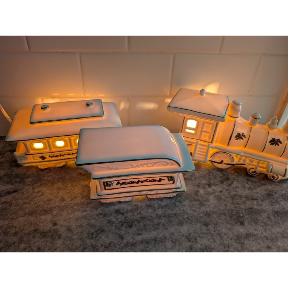 Vintage Ivory Lighted Christmas Porcelain Train Set With Gold And Holly Trim
